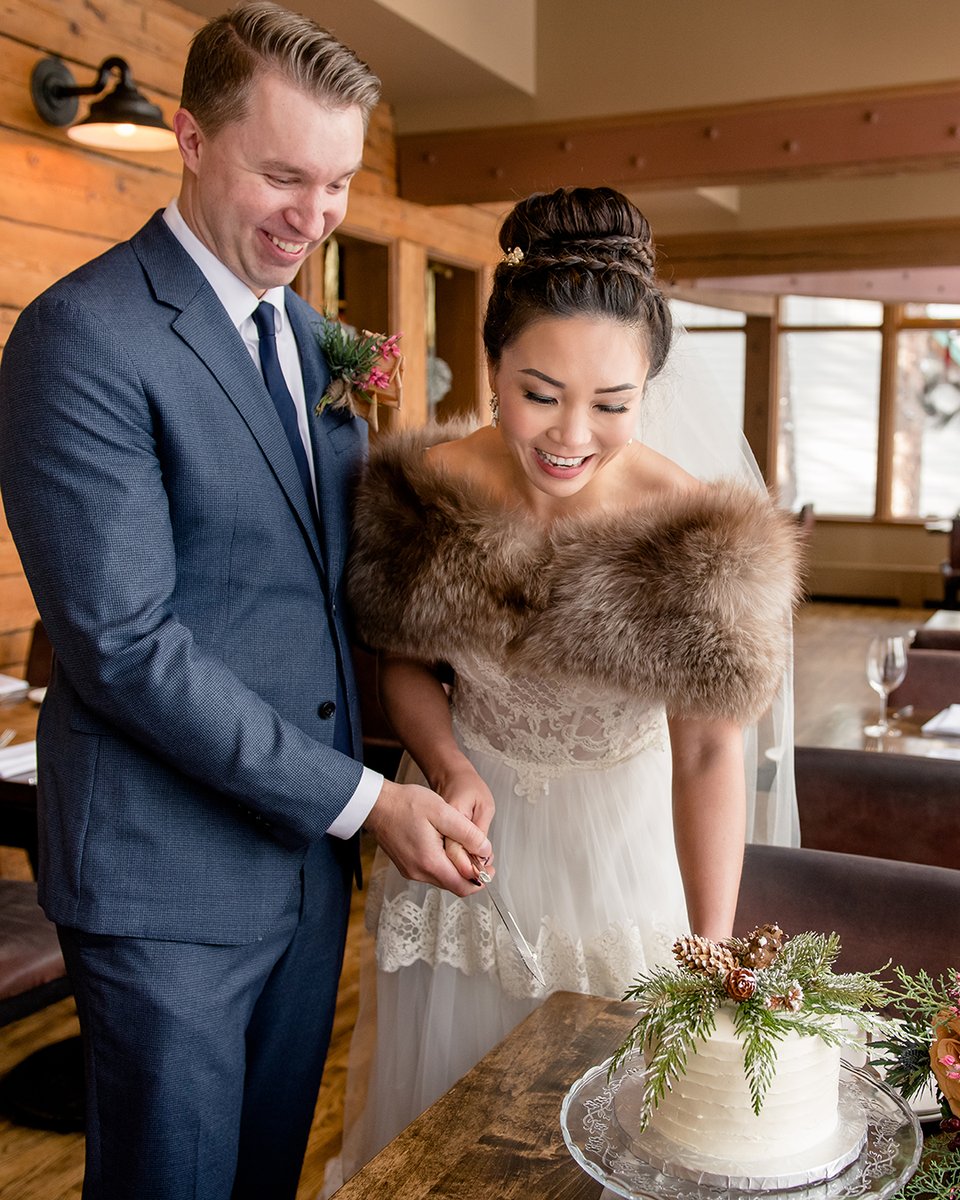 Emerald Lake Lodge tweet media