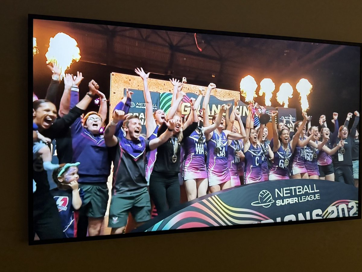 Prof Jo Maher (@joannemaher) on Twitter photo Great to see <a href="/LboroLightning/">Loughborough Lightning Netball</a> in the highlights of the year reel at Sports Personality of the Year <a href="/BBCSport/">BBC Sport</a>
<a href="/lborouniversity/">Loughborough University</a> πππ <a href="/EnglandNetball/">England Netball</a> Great to see <a href="/LboroLightning/">Loughborough Lightning Netball</a> in the highlights of the year reel at Sports Personality of the Year <a href="/BBCSport/">BBC Sport</a>
<a href="/lborouniversity/">Loughborough University</a> πππ <a href="/EnglandNetball/">England Netball</a>