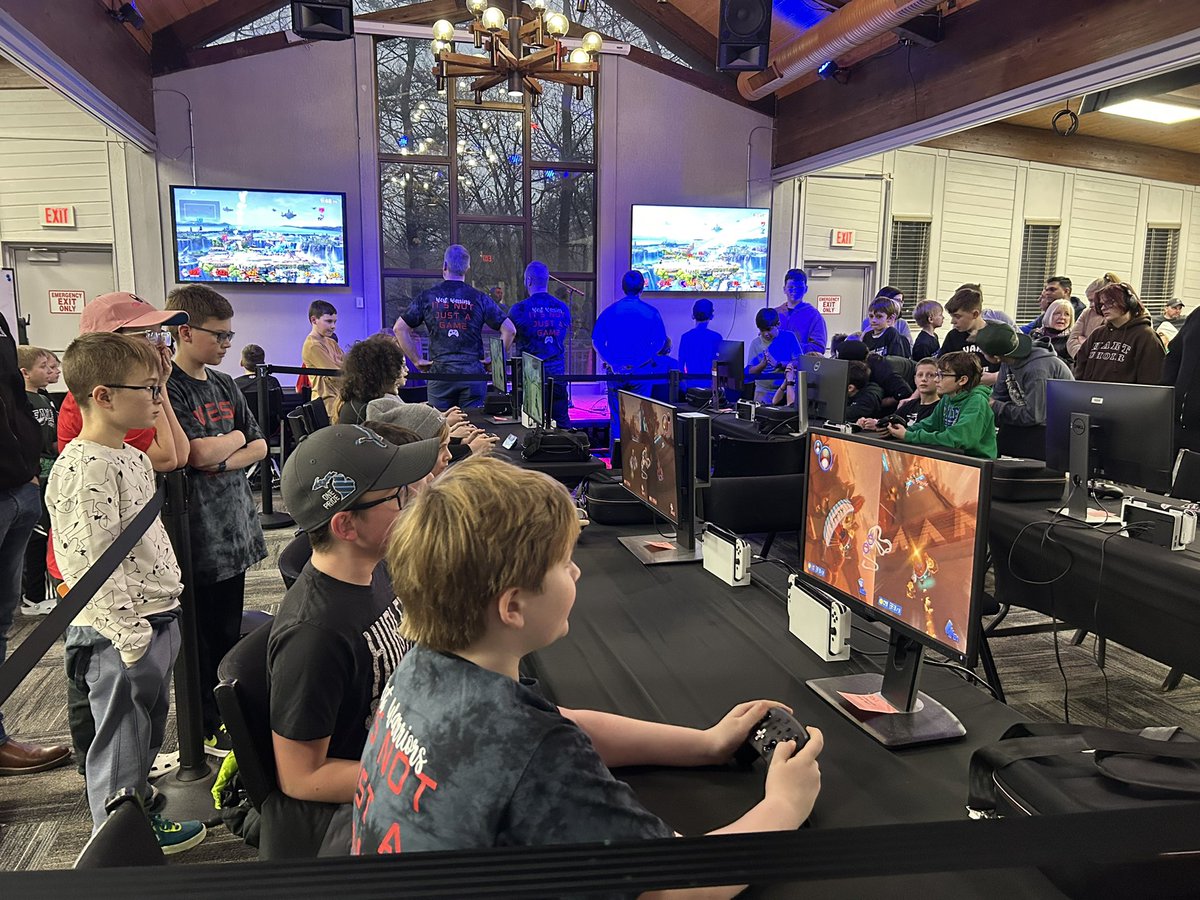 Rachel Mainero tweet media