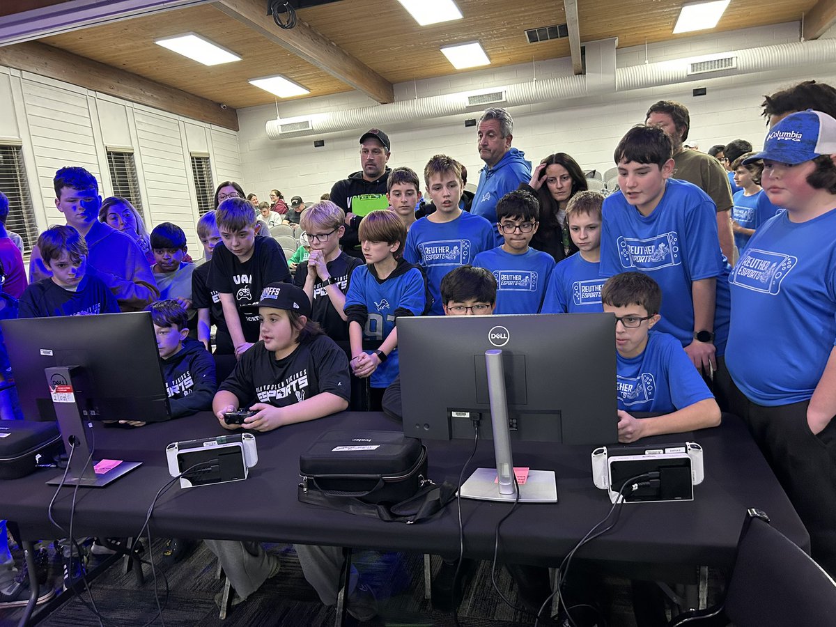 Rachel Mainero tweet media