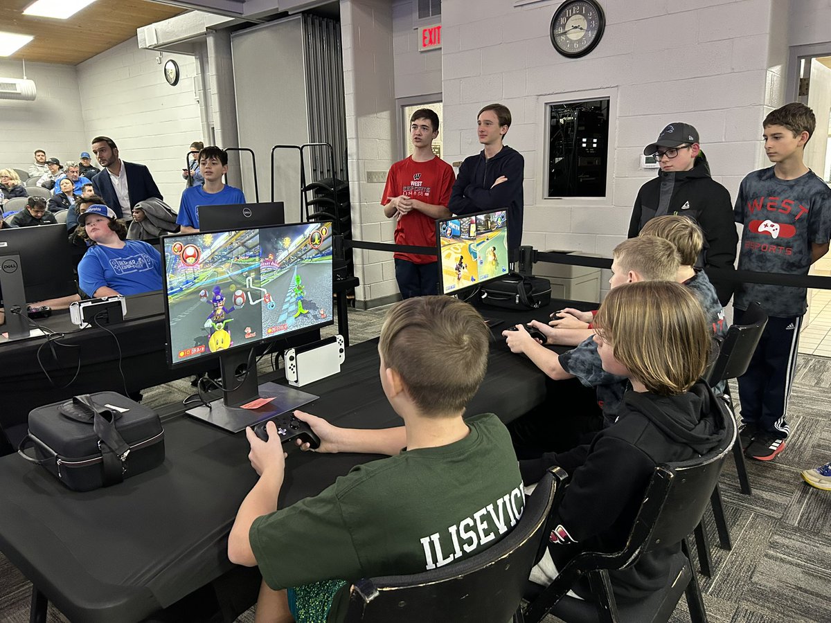 Rachel Mainero tweet media