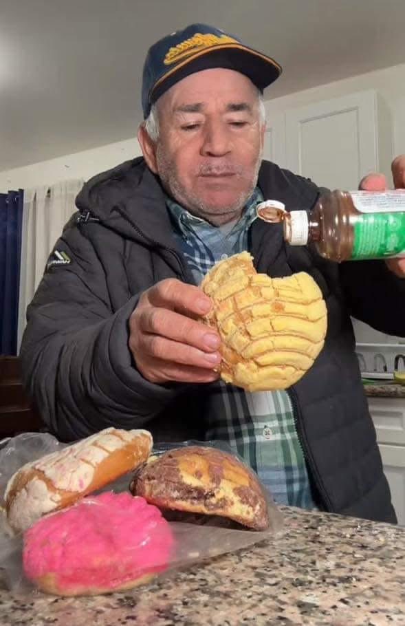 Yo desayunando lo que sea porque ya se me hizo tarde