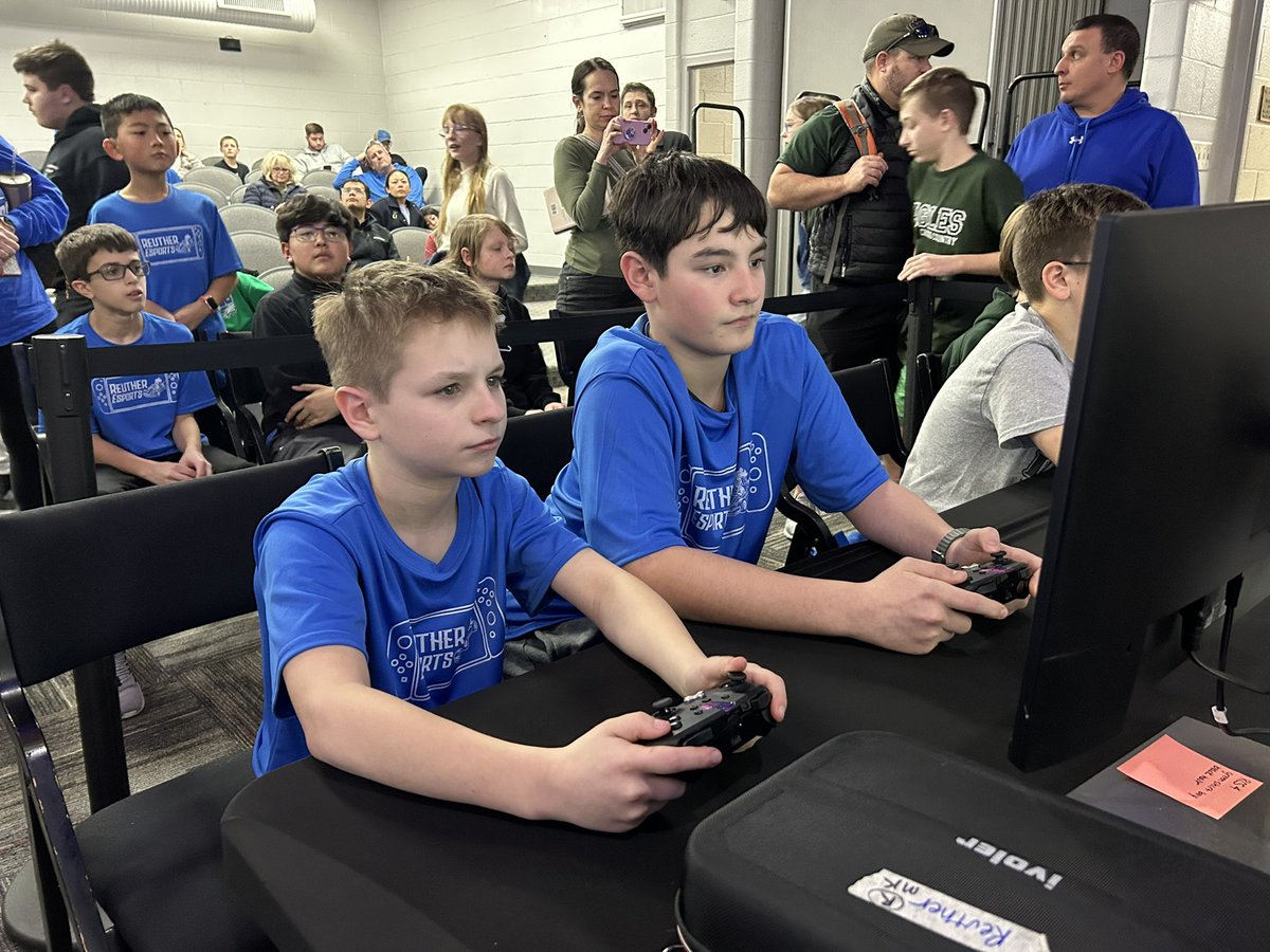 Rachel Mainero tweet media