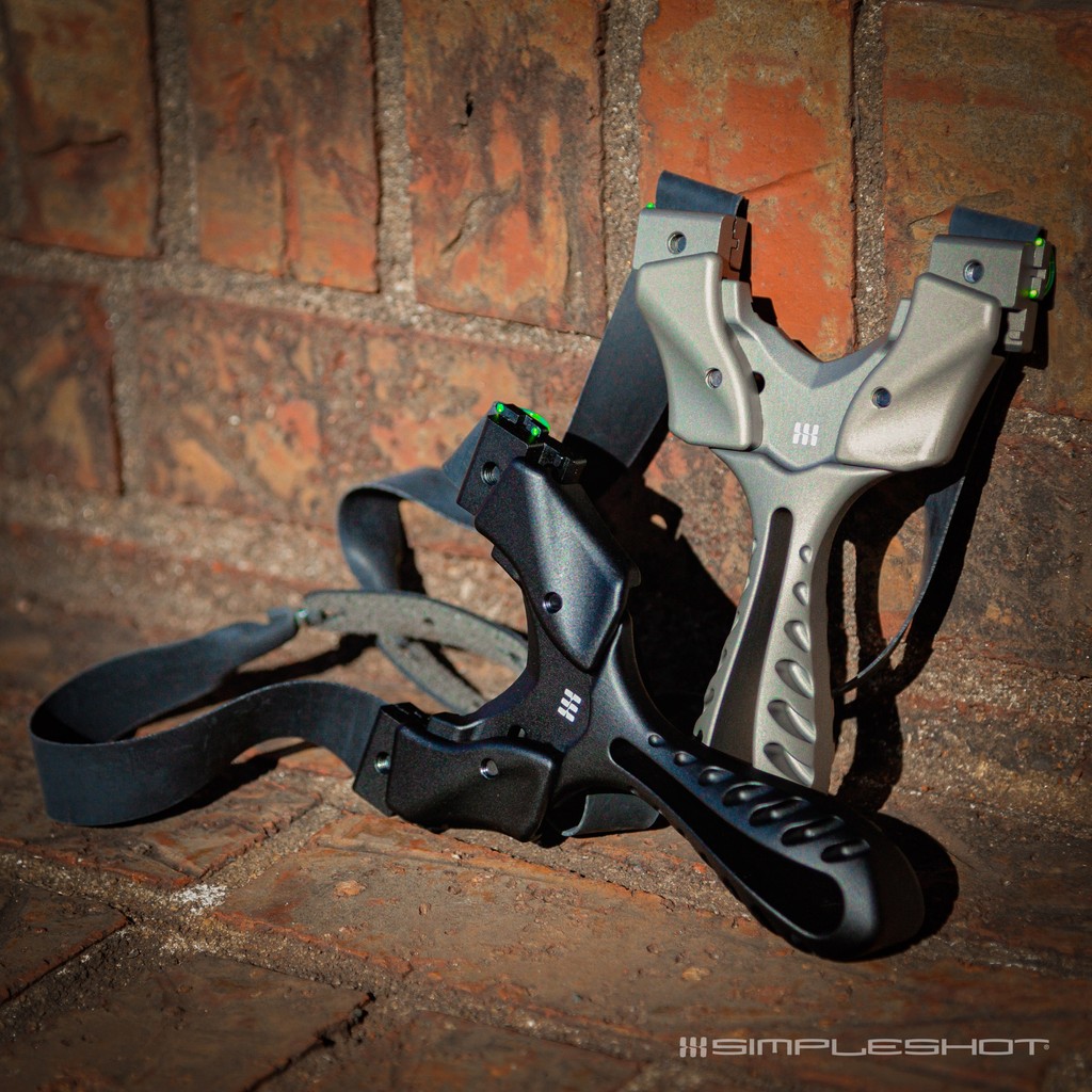 simpleshotss's tweet photo. The Axiom X is one-on-a-kind 🦾

The first customizable slingshot! Adjust the fork tips and palm swells to the exact dimensions you need to fit your hand perfectly.

👉️ https://t.co/nzNONf7ttk

#simpleshotslingshot #axiomslingshot #slingshotcommunity https://t.co/F2fw3XSZ8m