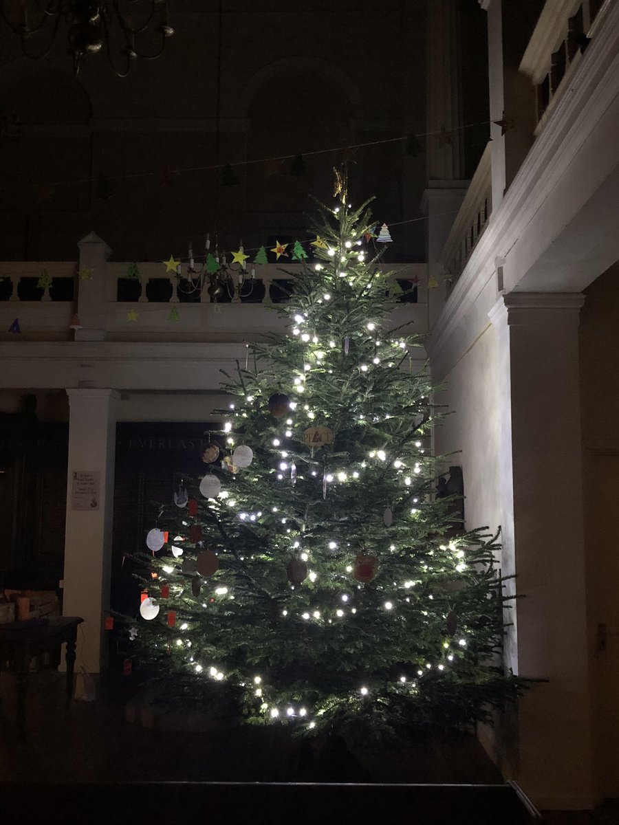 StAnneWandsw's tweet image. Tonight is the @HomeStartWW Carol Service at St Anne’s.
We’re always happy to support a good cause
@SouthwarkCofE @MartinGainsbor1 @churchofengland