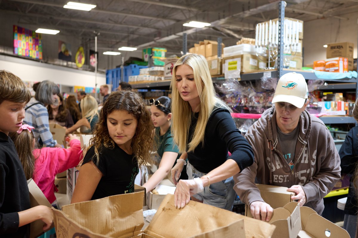 IvankaTrump's tweet image. This weekend, my family and I hosted a holiday food box giveaway at the @JCSKFB Kosher Food Bank, a place close to our hearts where we often volunteer together. We packed fresh, locally sourced produce from Planet Harvest, along with recipes for beloved Hanukkah favorites.…