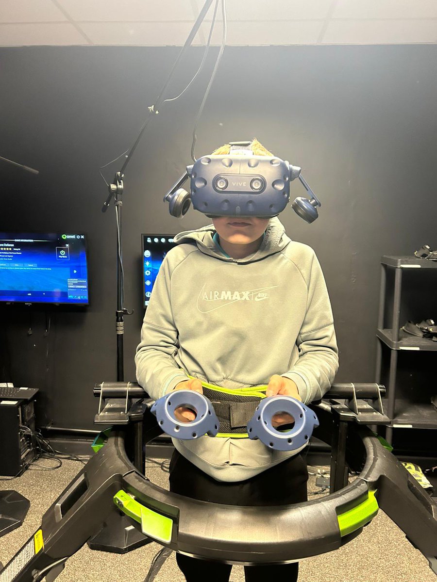 Our reading raffle winners had so much fun over at Arcade Warehouse in Scunthorpe today! 📖✨