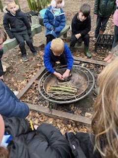 NectonFS's tweet image. I had the pleasure of spending the afternoon with Hazel Class, collecting firewood, then exploring and creating. Watching them enjoy the yummy treat and talking about how much they loved being back in the forest made for a perfect afternoon. @NectonY4