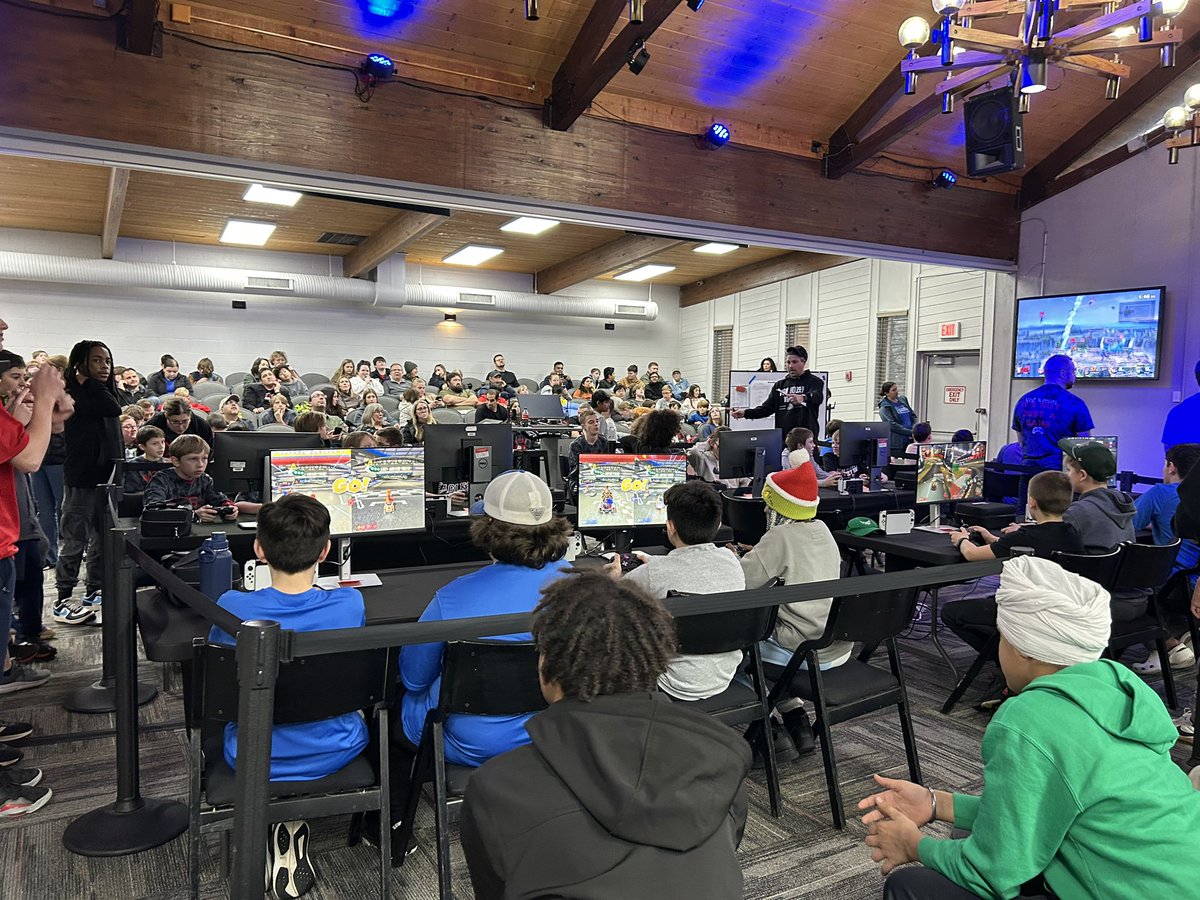 Rachel Mainero tweet media