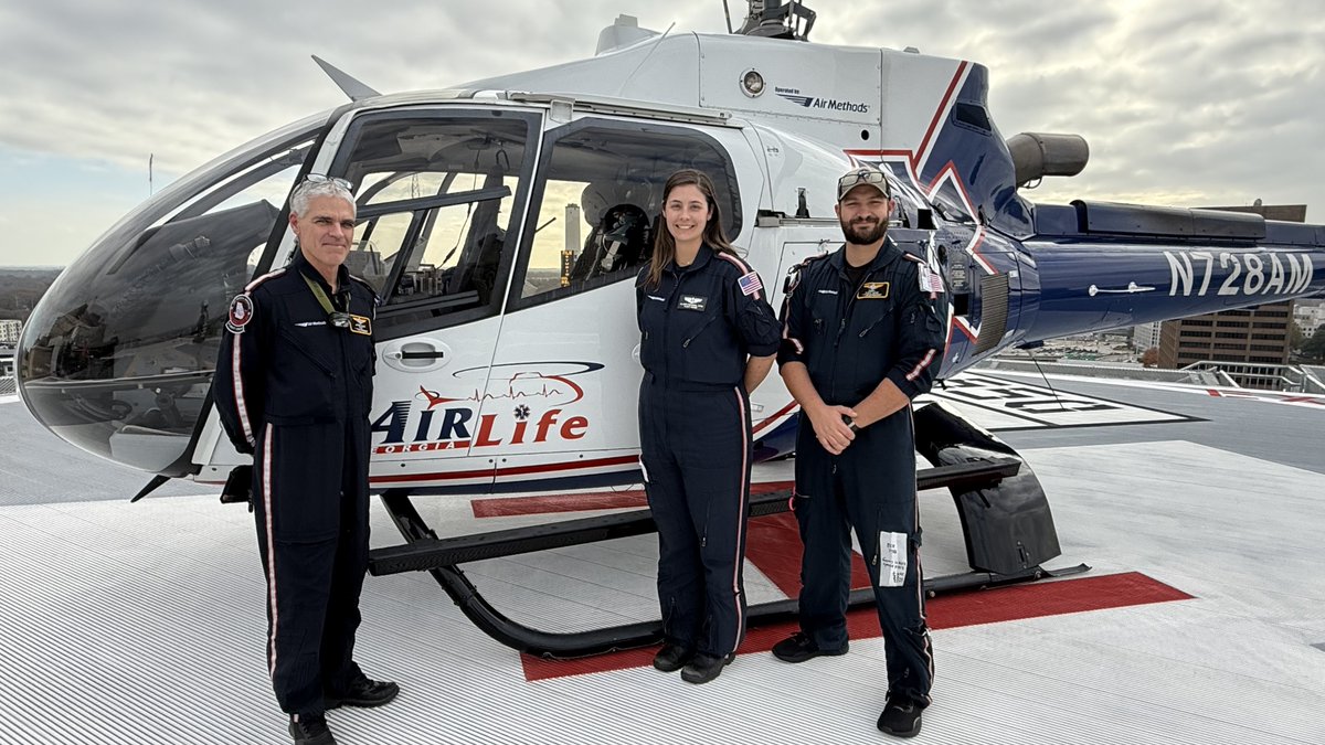GradyHealth's tweet image. 🚁 Our second helipad is here! This new addition to our west tower allows us to handle even more emergency air transports and those patients who need care only Grady can provide. 🏥❤️
#AtlantaCantLiveWithoutGrady #LevelITraumaCenter #TeamWork