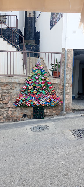 ashleyrclark1's tweet image. Good evening #sbswinnershour since @LawnMasterNotts is in charge who is in charge of the #Naughtystep lol