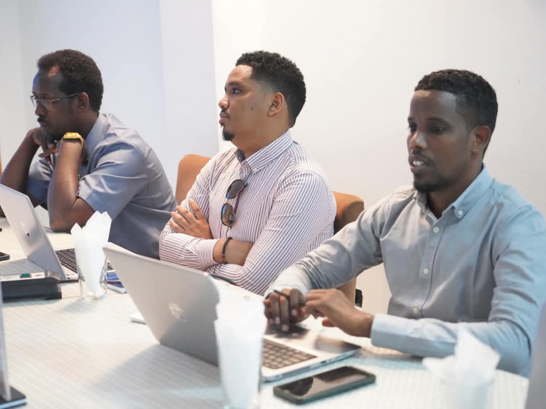 abdirizak_yaya's tweet image. Iam deeply thrilled by success of the workshop organized by @oagsomalia.
It was a fantastic opportunity to engage with brilliant minds and share insights that will benefit our organization and beyond.
@oagsomalia
@AFROSAIE
@swssoag 
@EU_in_Somalia