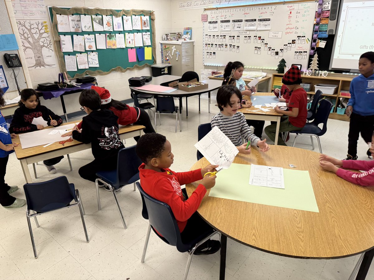 arincunanan's tweet photo. Thank you @mrs_kane10 for having us in your class today! All of the students enjoyed the read-aloud and loved the retell activity even more! @StMariaGorett https://t.co/tp0Mc7K8pq