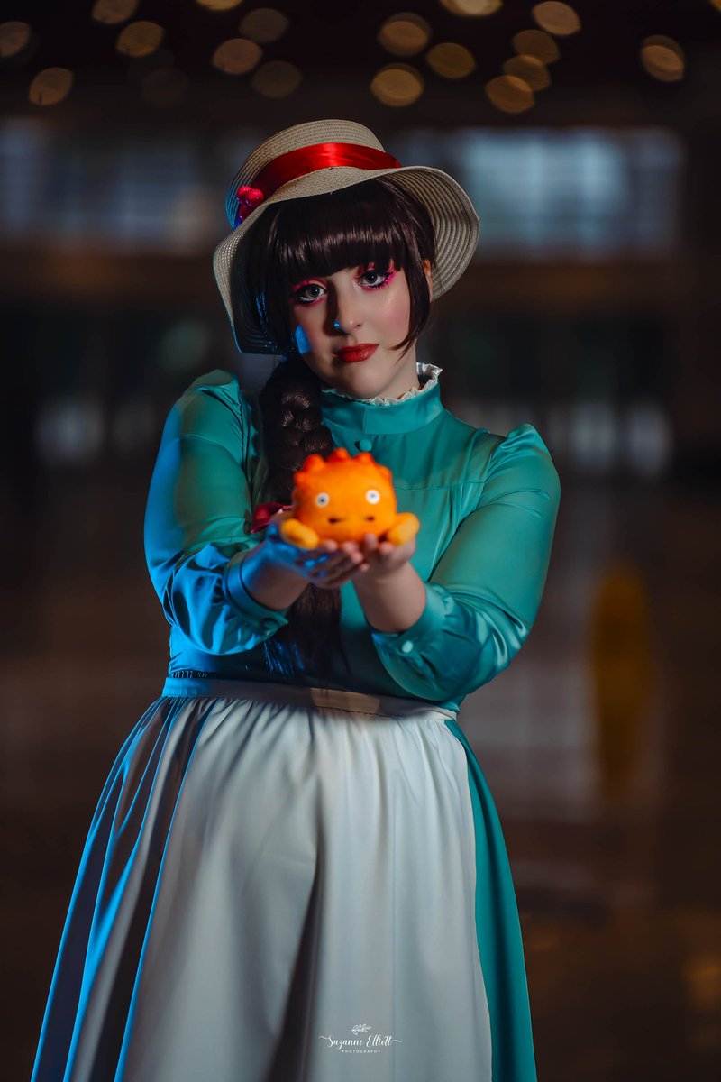 👒💞A Heart’s A Heavy Burden💞👒
#adelaide #cosplay #howlsmovingcastle #studioghibli #sophiehatter #howlsmovingcastlesophie #howlsmovingcastlecosplay #sophiehattercosplay #studioghiblicosplay #かわいい #可愛い #コスプレ #ハウルの動く城  #株式会社スタジオジブリ