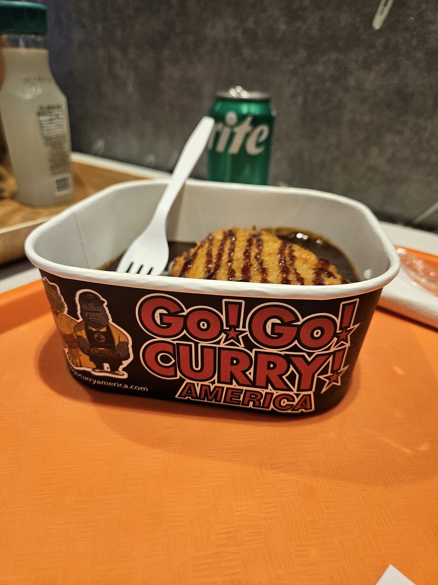 g8kZat8FViB0v7x's tweet photo. ゴーゴーカレーがマサチューセッツで食べれるとは!
滋賀にいるときはほとんど食べれなかったのに。
We can eat go!go!curry at Central Square in Massachusetts!
So nice!!
#ゴーゴーカレー
#gogocurry
#cambridge
#アメリカカレー https://t.co/0wcPOdk6bq