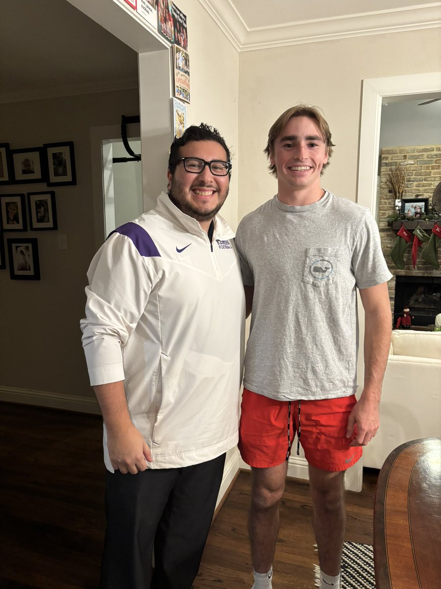 Thanks <a href="/officialKelvinM/">Kelvin Melgar</a> for stopping by the house!