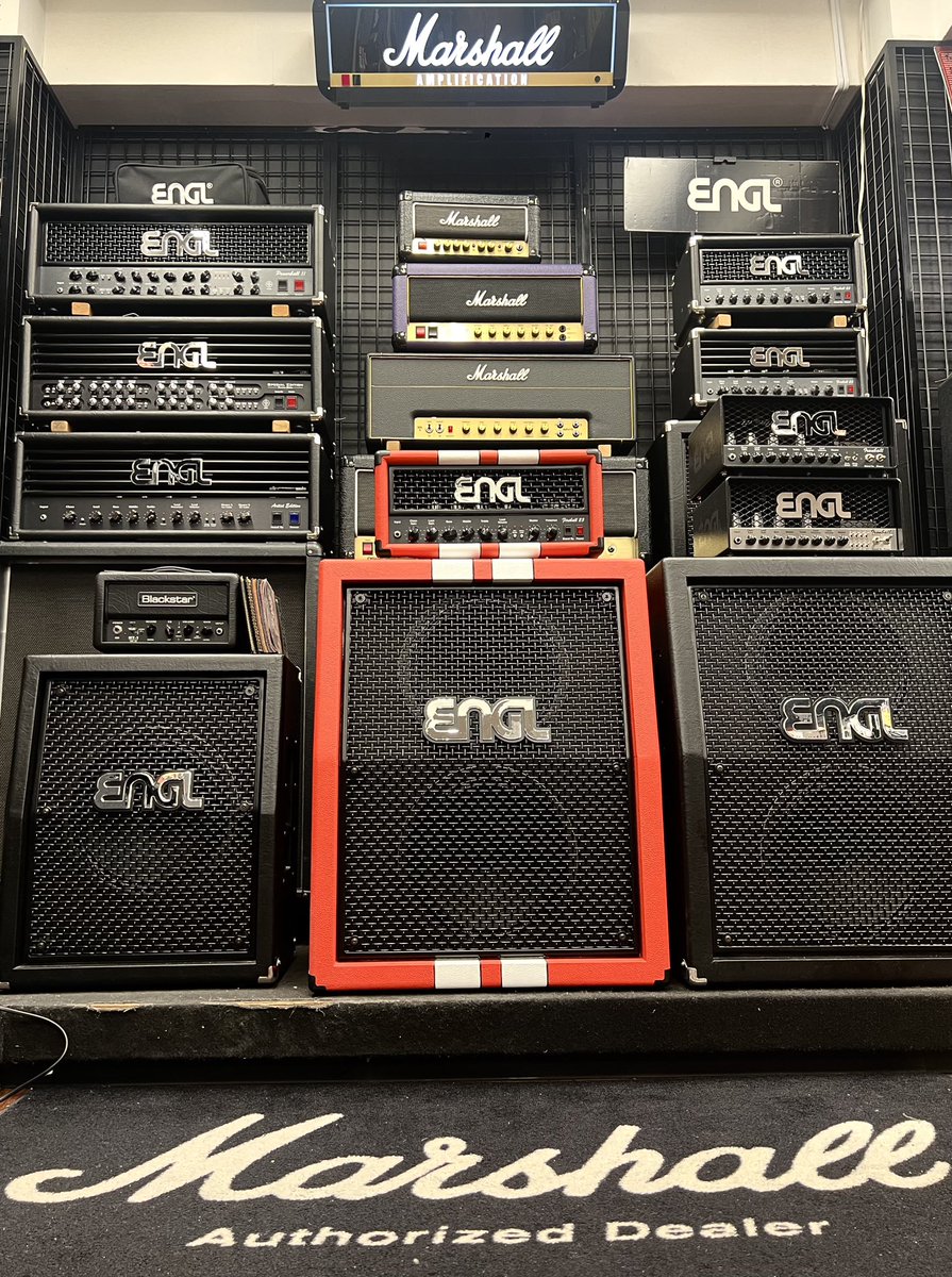 rockhouse_ikebe's tweet image. 【#ロックハウスイケベ池袋】
池袋地区最大級のギターアンプ・ショップ！
ギタリストの聖地「イケベ池袋アンプ売り場がパワーアップ🔥
名所「コンボアンプ・ウォール」とリニューアルした「スタックアンプ・コーナー」今年の冬休み、お気に入りのMyアンプ探しに是非ご利用ください♪
#ikebe
#rockhouse