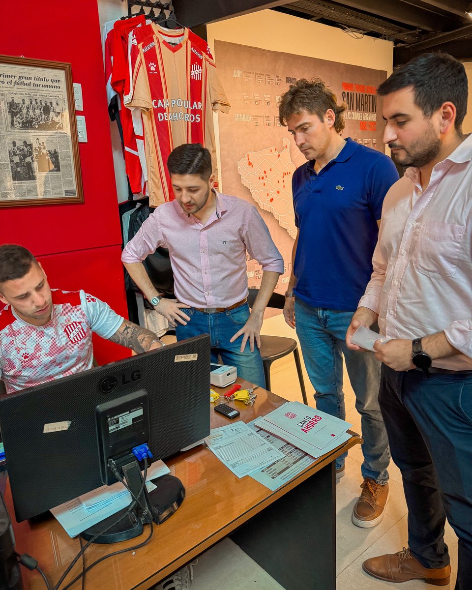 ModernicemosSM's tweet photo. 📢 ¡Un paso más por el club! 🇦🇹

Hoy, con el apoyo y compromiso de (número de firmas) socios con la cuota al día, presentamos dos pedidos formales para convocar:

▪️ Asamblea Ordinaria
▪️ Asamblea Extraordinaria https://t.co/oEDnjHRzwc
