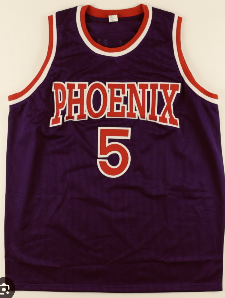 Tom Leander tweet media