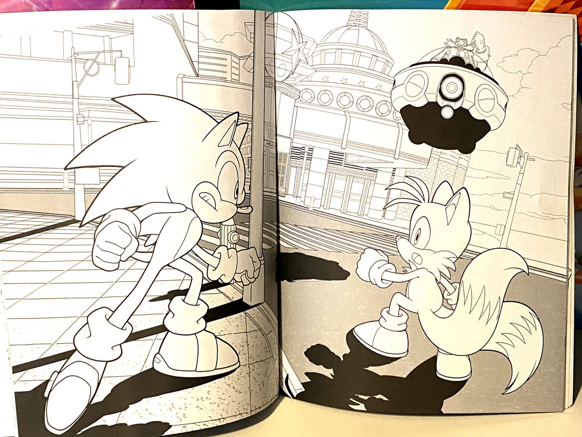Sonic_Hedgeblog's tweet photo. Today in the mail - the new 'Sonic &amp; Shadow Coloring Book' - drawn by Patrick Spaziante, of Archie comic cover fame!
It features a lot of neat art made from the book, like new Cream artwork, Sonic &amp; Tails at Station Square, and Sonic taking a nap while Big fishes. https://t.co/y9fNt6l1iI