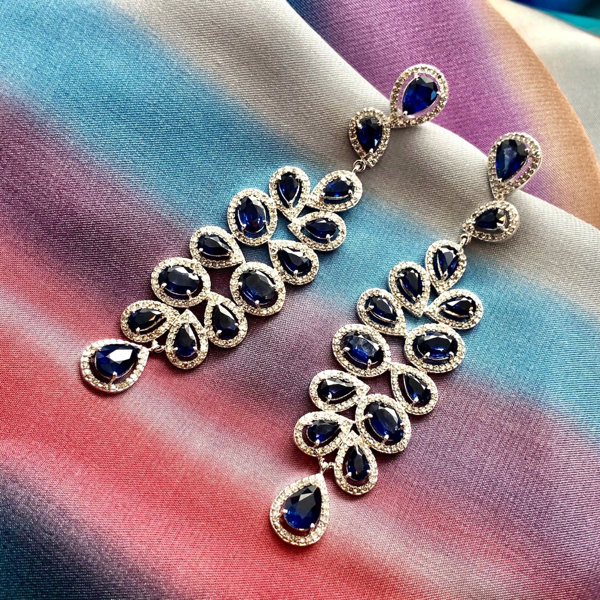 StephanieKantis's tweet photo. Oh My! New Jewelry Auction Items Live Now! - https://t.co/oOKRtFWJgR https://t.co/dYhQmBGas6