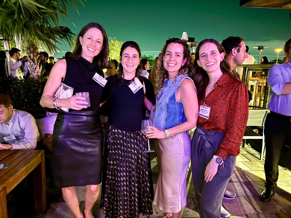 What a wonderful swing through Florida for holiday receptions in Miami, Fort Lauderdale, and Tampa! 🌴 Great connections, networking, and stunning views. Thank you to all who attended, and click the link below to find a reception near you.

babson.edu/alumni/attend-…