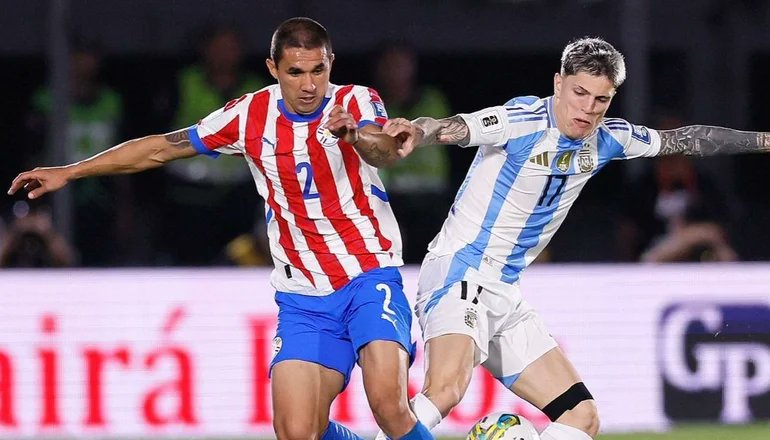 PerroCerrista's tweet photo. El mejor jugador del mundo.
El mejor arquero del mundo.
El mejor gol del mundo.

TODOS se fueron cogidos por la Albirroja. https://t.co/vJCm5WX74Q