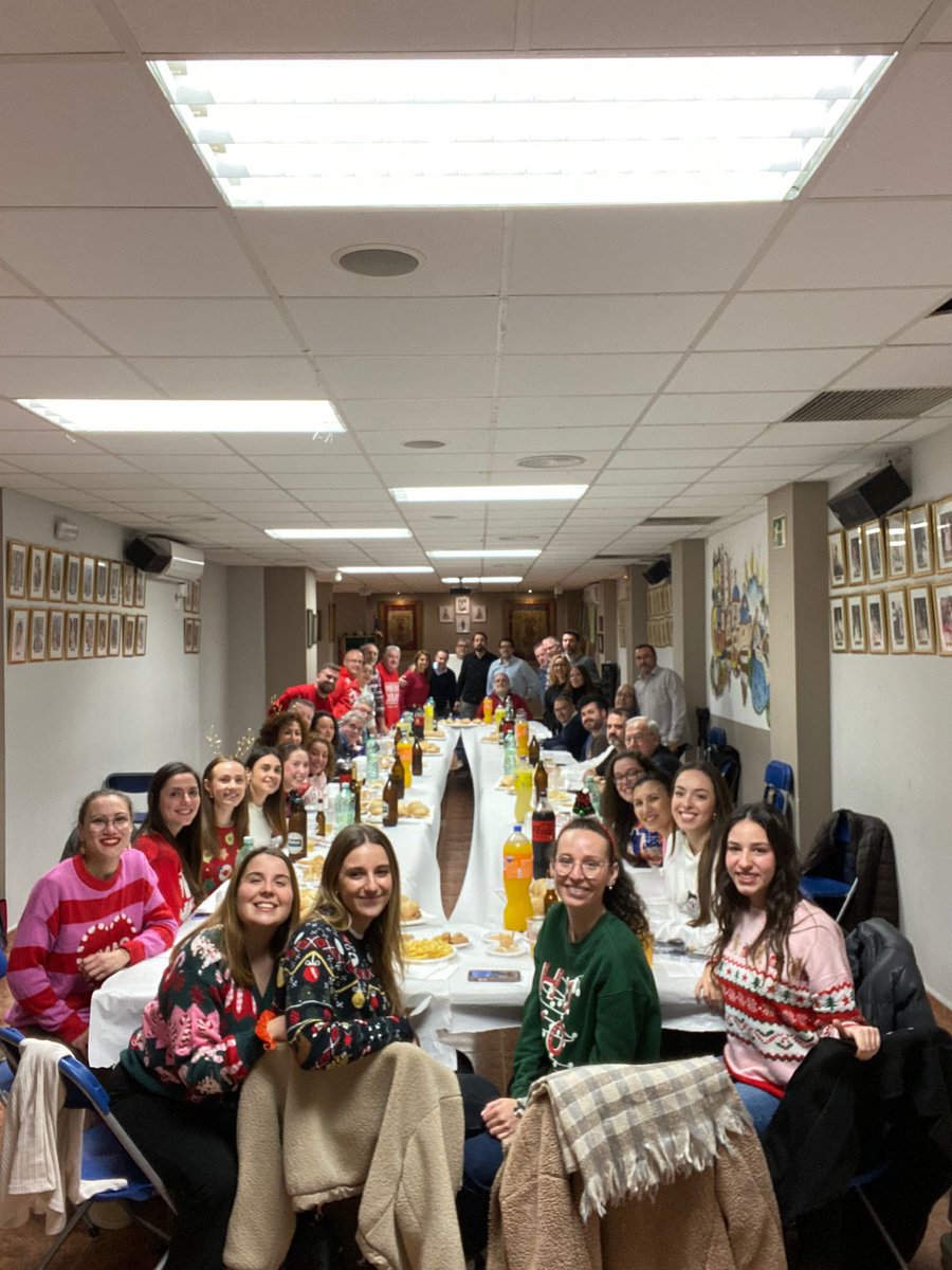 Sopar de Nadal FFMM2025 <a href="/AgrumercatJesus/">Fed. Agr. Falles Mercat Jesús</a>