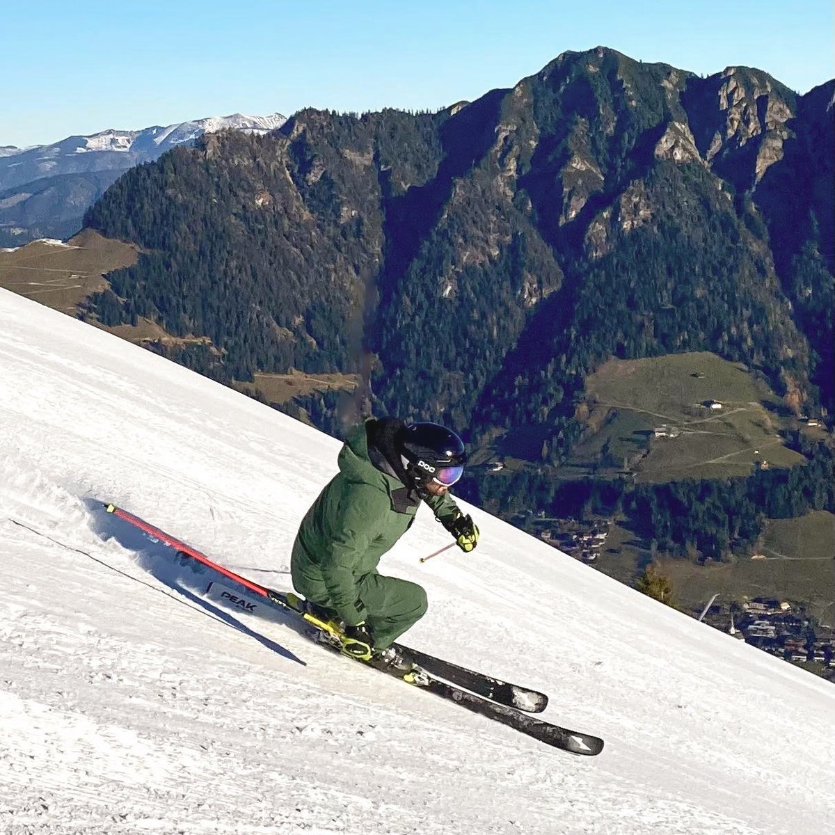 FIS Director Klaus Waldner putting the Peak 78 through its paces in Alpbachtal. It’s an honor to have industry legends like Waldner testing our skis and experiencing firsthand what all the buzz is about.