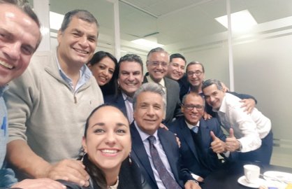 alexandersc_'s tweet photo. Sorbito de opinión en este momento https://t.co/fYG6eXFMLH