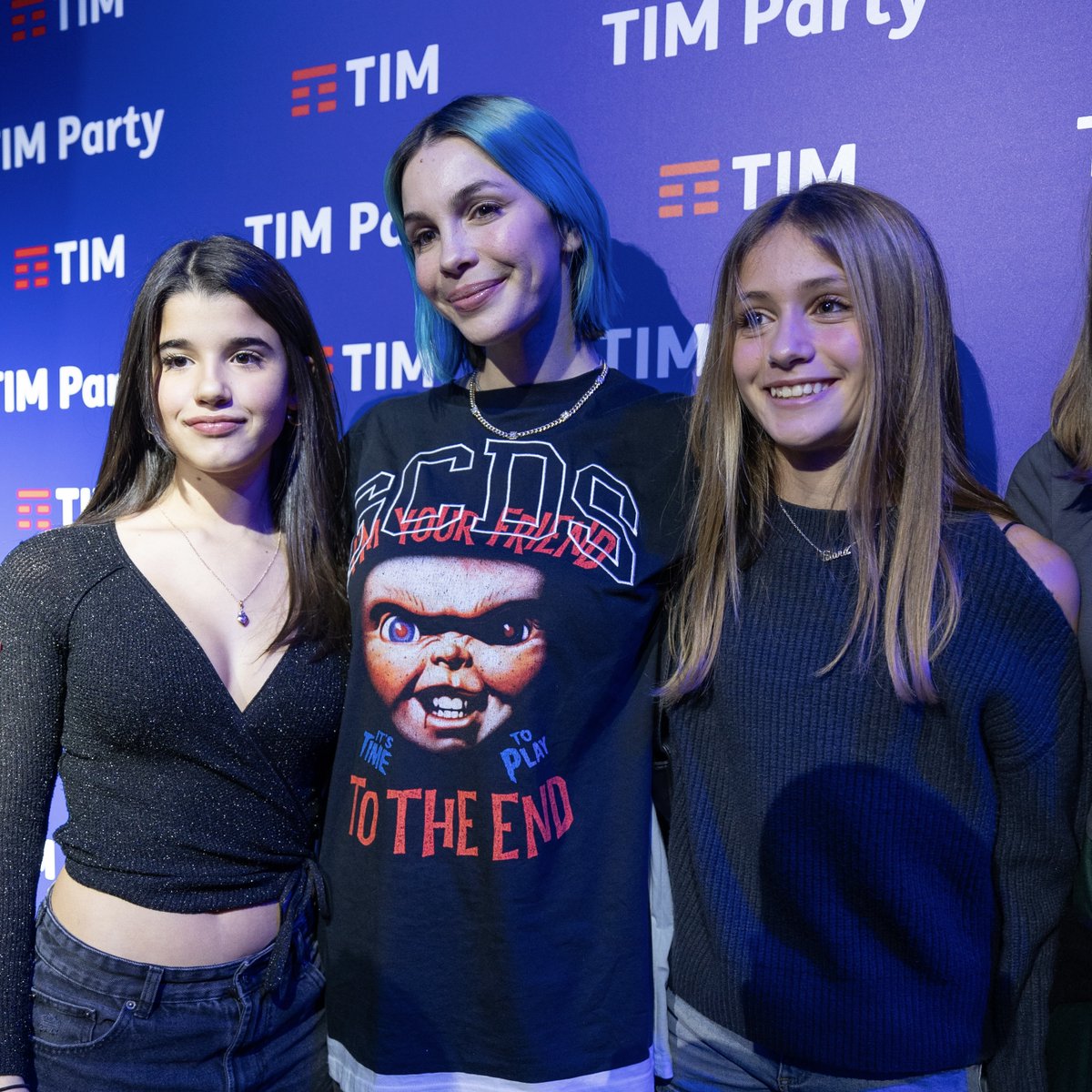 TIM_Official's tweet photo. Sorrisi ed emozioni al M&G e live per lo showcase #TIMParty con Rose Villain. Non ci sono dubbi: è una festa incredibile per tutti i fan! 🤩 🔥 #LaForzaDelleConnessioni https://t.co/spjVmBYm8C