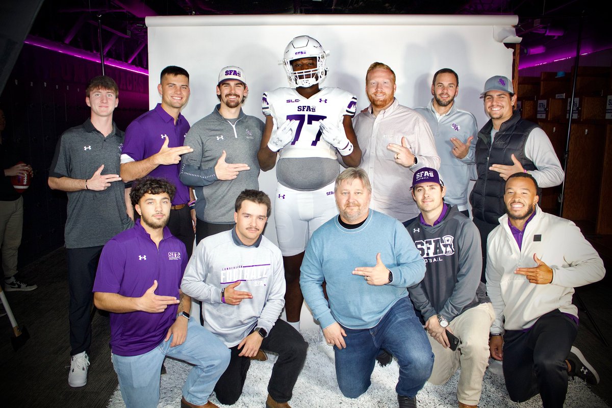 Jaylen Robinson 6’7” 290 OT tweet media