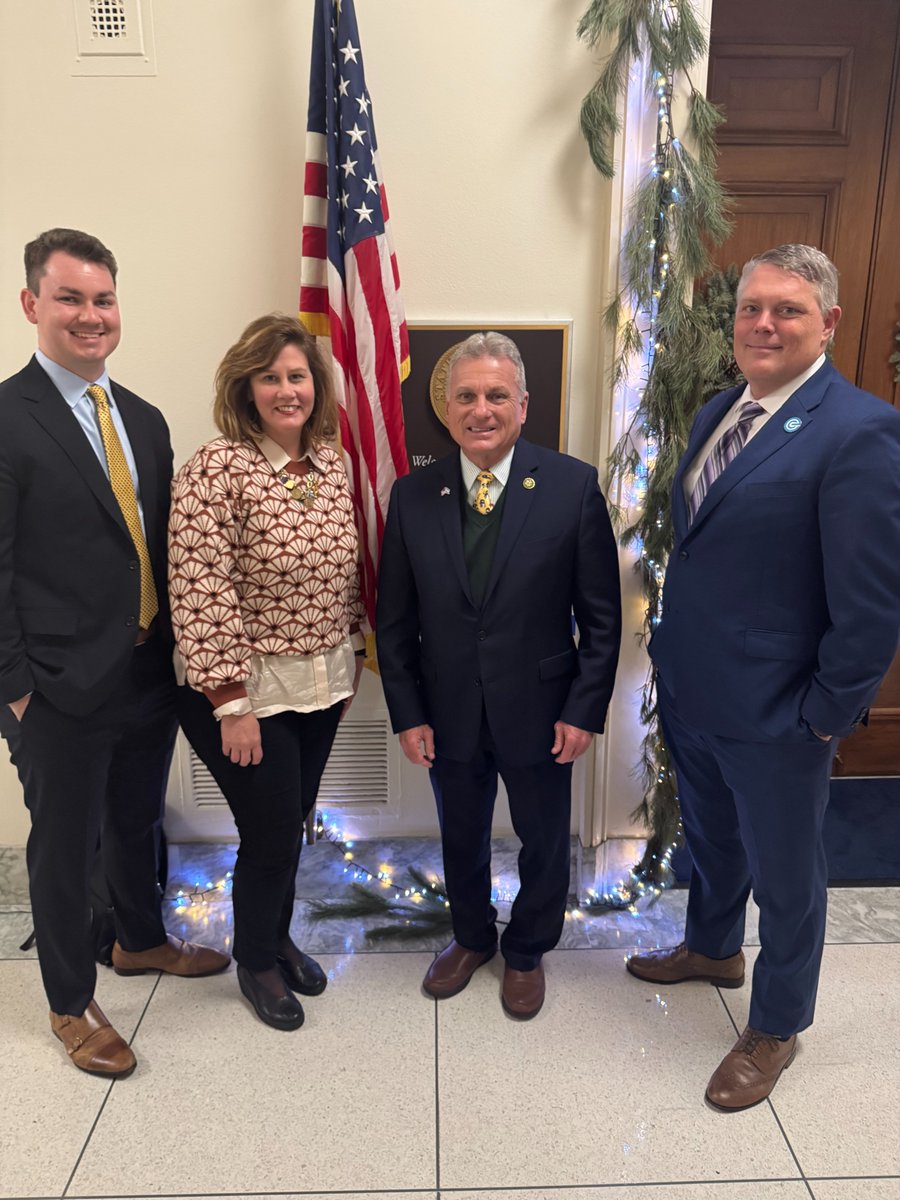 Today, the EC team met with members of Congress, including <a href="/RepChuck/">Chuck Fleischmann</a> Fleischmann (R-TN) and <a href="/RepBuddyCarter/">Buddy Carter</a> (R-GA). We urge Congress to keep EV tax credits and incentives in place to continue creating American jobs and ensuring the US auto industry remains globally competitive!