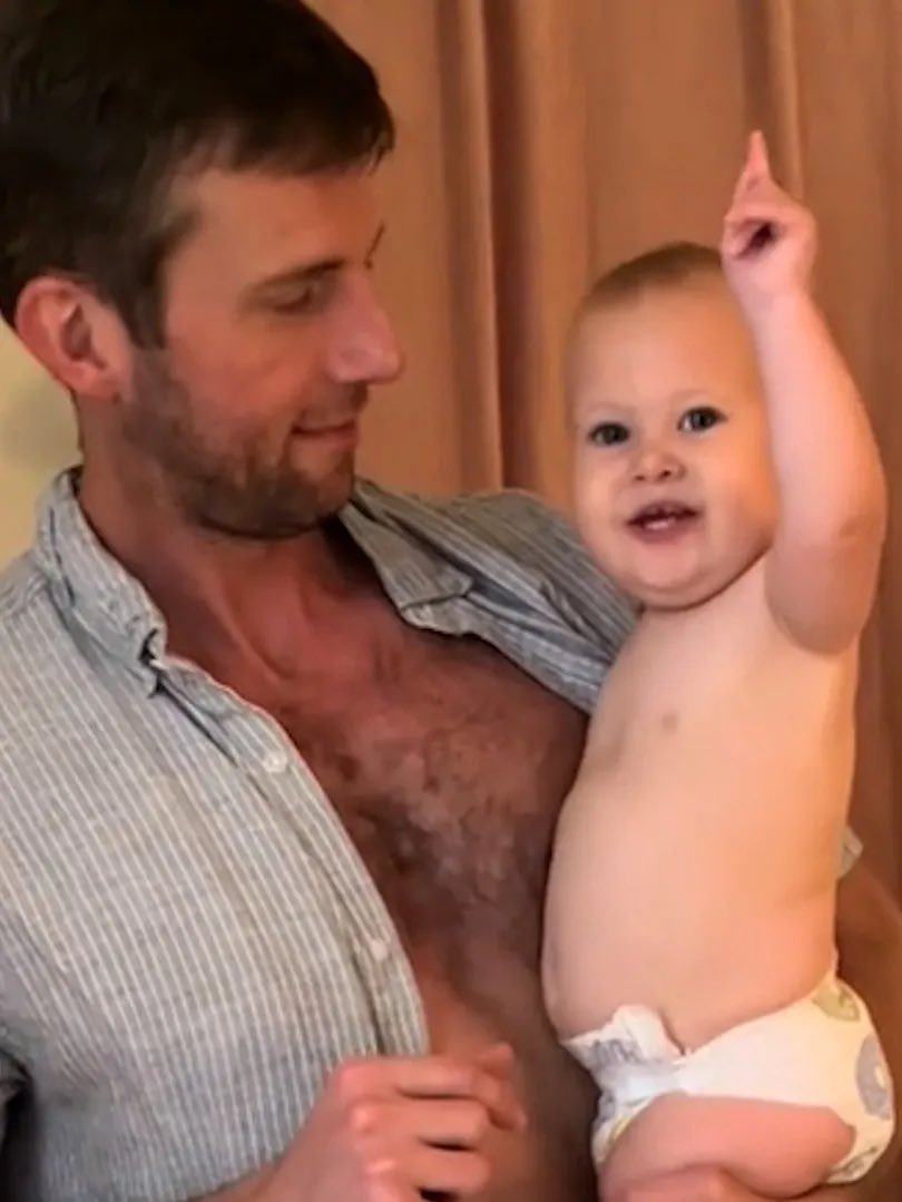 Genius creator: Who wants to invest in the safest most reliable meme coin on the market, $fourseasonsbaby coin

Everyone: Meee!