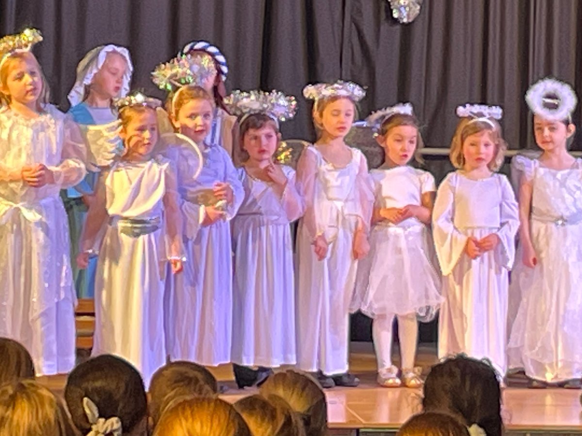 Wonderful Christmas performance from Class 1 and 2