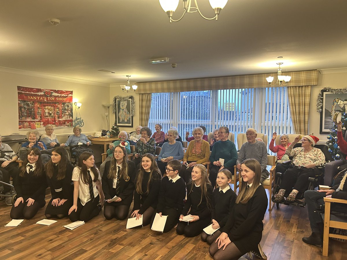 StMattMusic's tweet photo. A lovely visit today to perform at Caledonia Care home in Saltcoats. Our S1 pupils performed lots of Christmas songs and spread the festive cheer by handing out Christmas cards to the residents. Thank you for inviting us. 🎄🎶 https://t.co/R4odH7h0xi