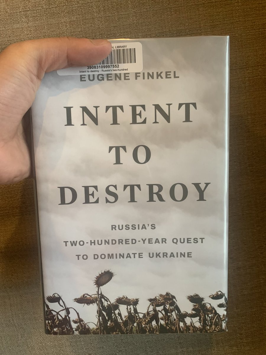 Pavan Sodhan (@psodhan) on Twitter photo Echoing <a href="/PhillipsPOBrien/">Phillips P. OBrien</a> recommendation to buy <a href="/eugene_finkel/">Eugene Finkel</a> superb new book explaining the history of Russiaās colonization of itās neighbour over the past few centuries and how Putinās actions were stymied by patriotic Ukrainians, which I reviewed for <a href="/BooksinFive/">Booksin5</a> below!
1/5 Echoing <a href="/PhillipsPOBrien/">Phillips P. OBrien</a> recommendation to buy <a href="/eugene_finkel/">Eugene Finkel</a> superb new book explaining the history of Russiaās colonization of itās neighbour over the past few centuries and how Putinās actions were stymied by patriotic Ukrainians, which I reviewed for <a href="/BooksinFive/">Booksin5</a> below!
1/5
