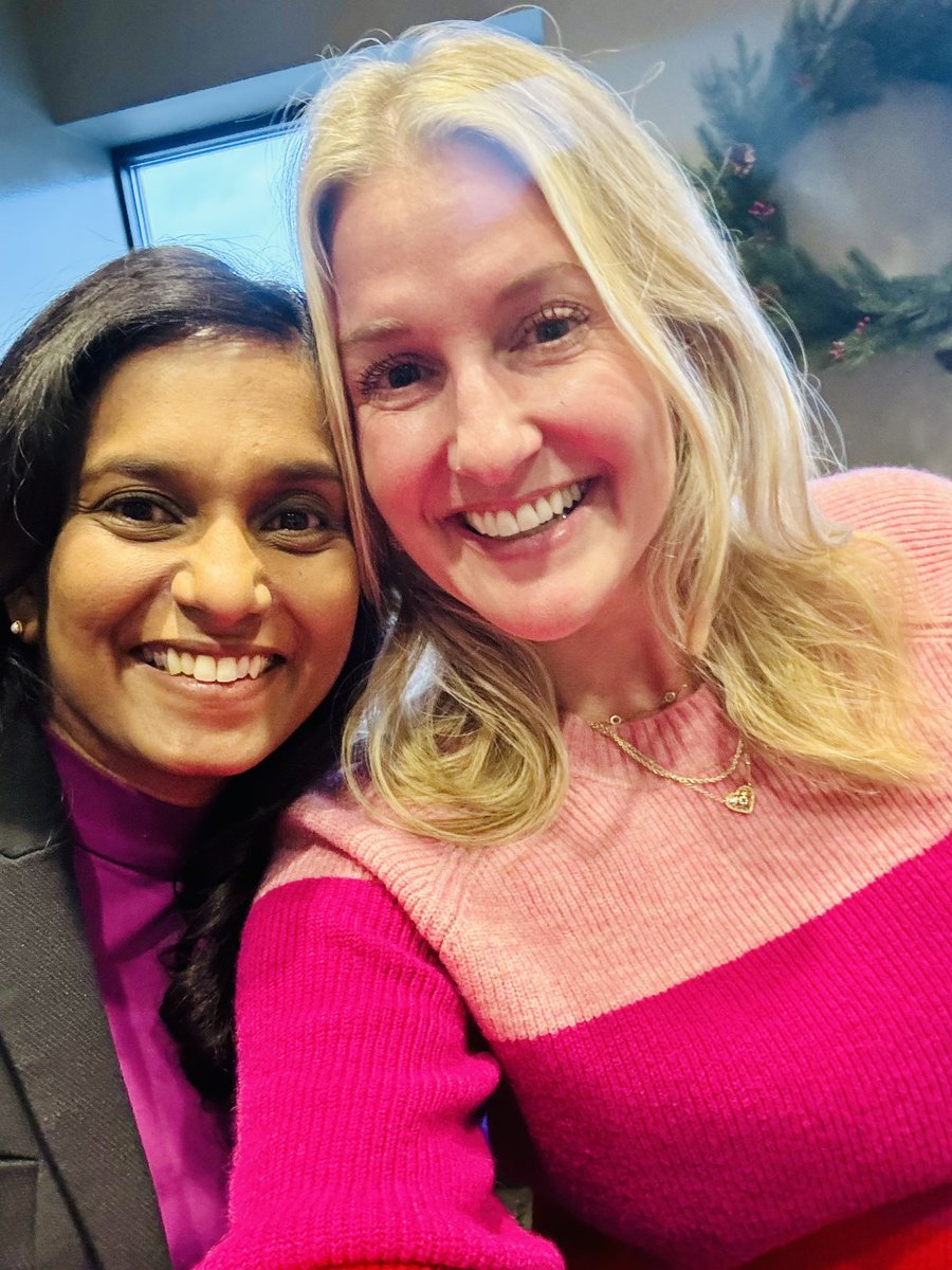 Brave Enough MD (@rubraveenough) on Twitter photo Great to catch up w <a href="/RVivekanandanMD/">Renuga Vivekanandan, MD</a> today. Sheβs a great leader & I so appreciated our conversation.
#womeninmedicine #womenphysicians #leaders Great to catch up w <a href="/RVivekanandanMD/">Renuga Vivekanandan, MD</a> today. Sheβs a great leader & I so appreciated our conversation.
#womeninmedicine #womenphysicians #leaders