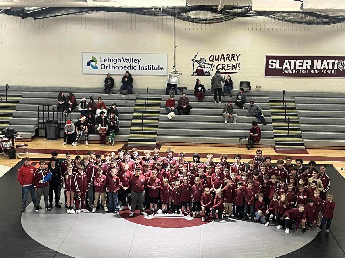SlaterAthletics's tweet photo. Slater Wrestling Youth Night #SlaterNation⚒️ https://t.co/4StSkcxyPk