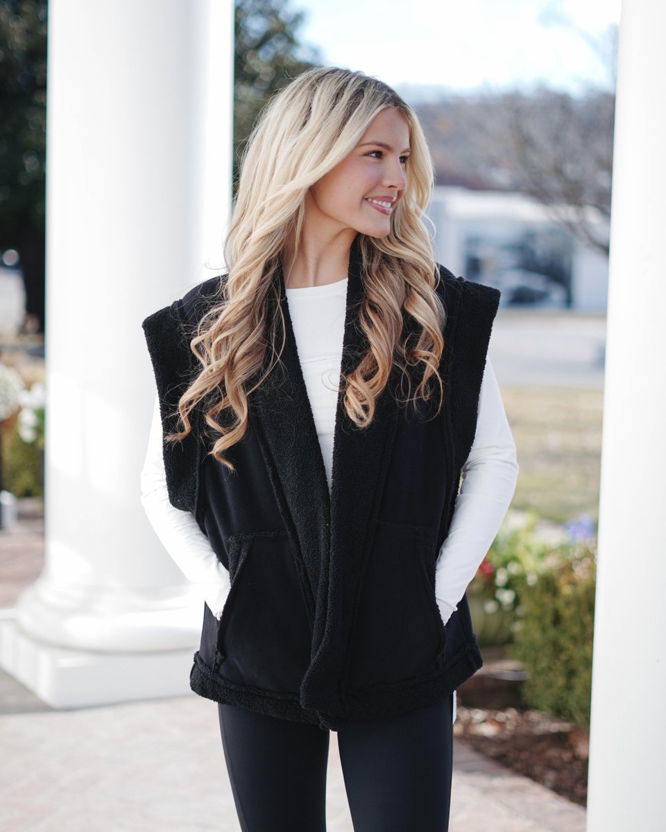 Pantsstore's tweet image. We will take one of each!😍 Add our In The Zone Vest to your OOTD!🛍️🛒

Tap to shop on Instagram + Shop in stores &amp;amp; online at pantsstore.com✨  

#pantsstore #outfitinspo #newarrivals #style #trend #fashion #70yearsofpants #vest #fashioninspo #ootd #shoponline