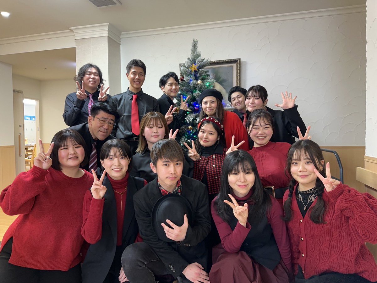 aoiutauyo's tweet photo. おはようございます!
昨日歌い納めしてきました!
私がチームに入って初めての活動
めちゃくちゃ楽しかった!
次回は1月17日
ちょっと間があるので勉強頑張ります…🔥
17日のお取り置きはDMまで!
#ゴスペル
#singforlife https://t.co/dEWlsNIEwa