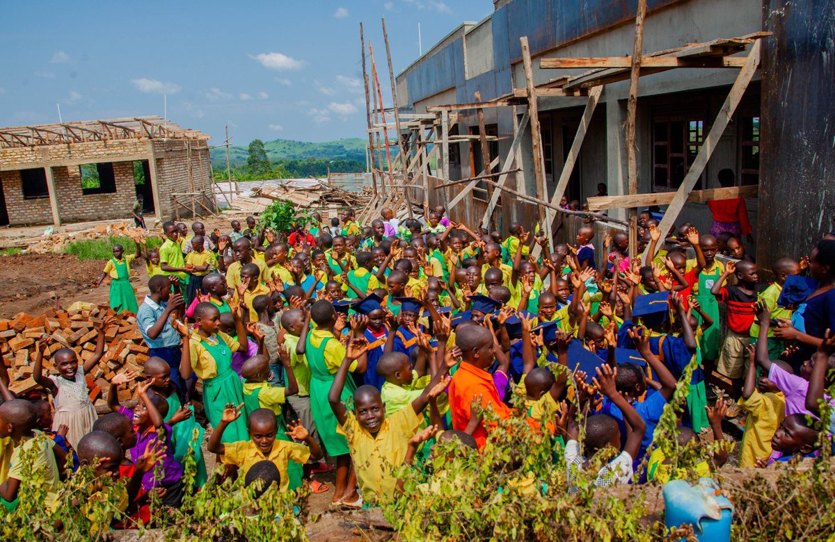 Davin クマ ⌐◨-◨ tweet media