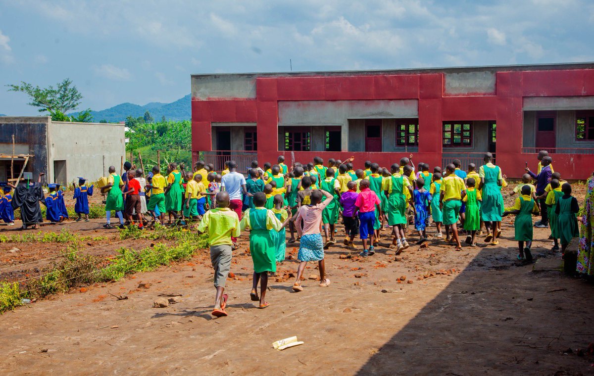 Davin クマ ⌐◨-◨ tweet media