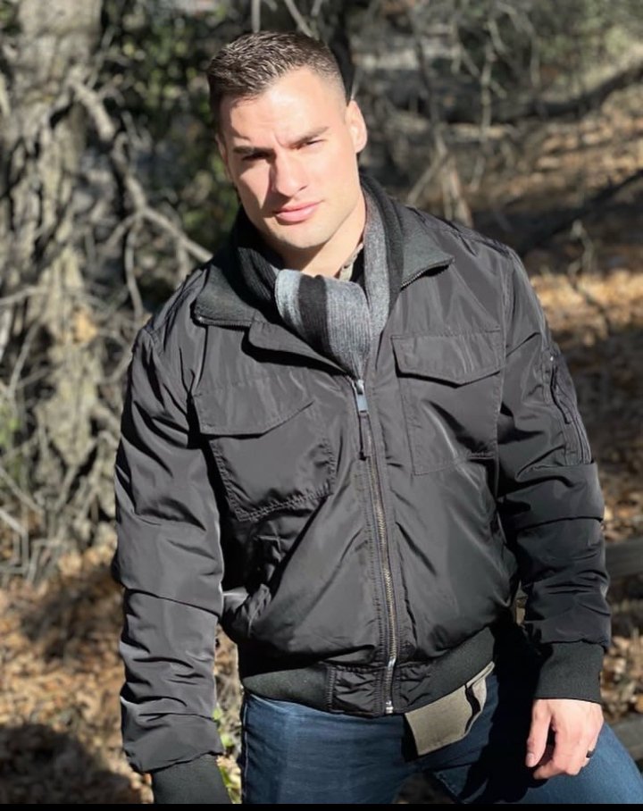 Morris O'Connor (@juliet_amanda1) on Twitter photo 