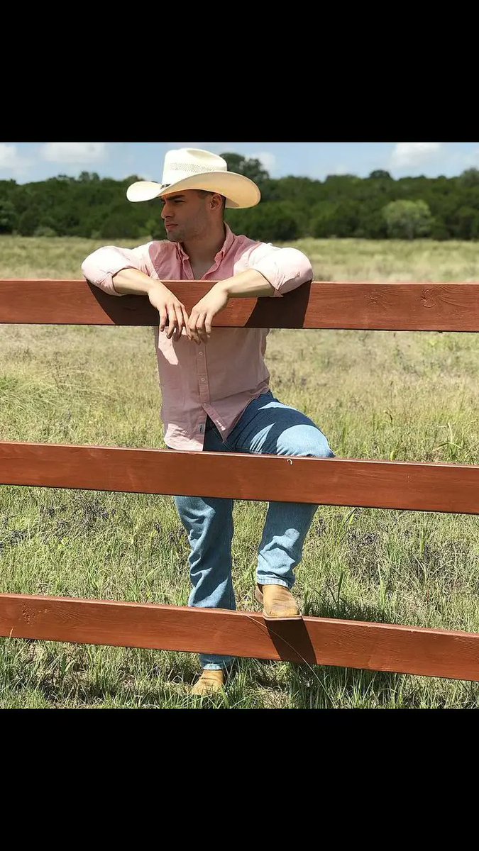 Morris O'Connor (@juliet_amanda1) on Twitter photo 