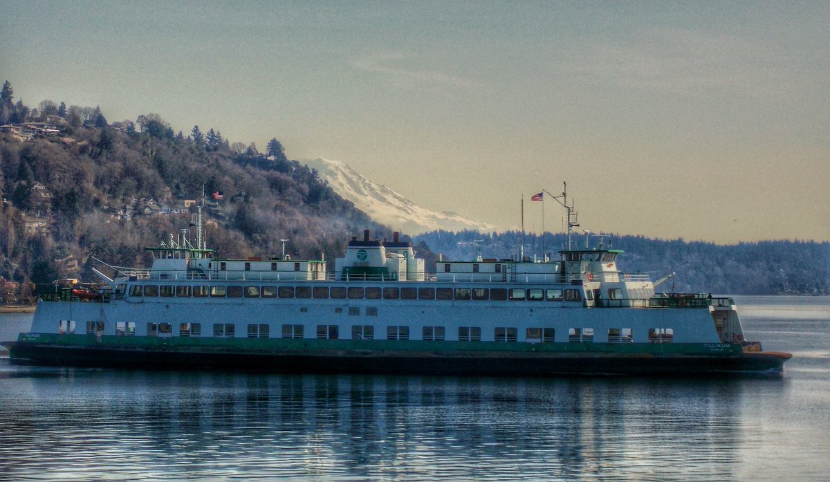 wsferries's tweet photo. The #Tillikum has been repaired after a mechanical issue last week. Because it's already scheduled for its regular maintenance in early Jan and the #Sealth scheduled to replace it during that time, the Sealth will stay in service as the interisland vessel. https://t.co/4qOCiAf2m8