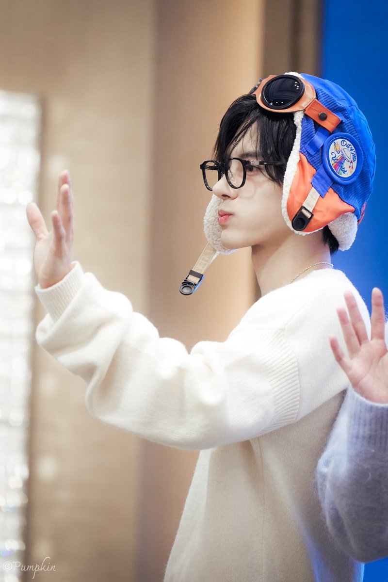 241203 Shanghai

#더보이즈 #THEBOYZ 
#손영재 #ERIC #에릭 #エリック