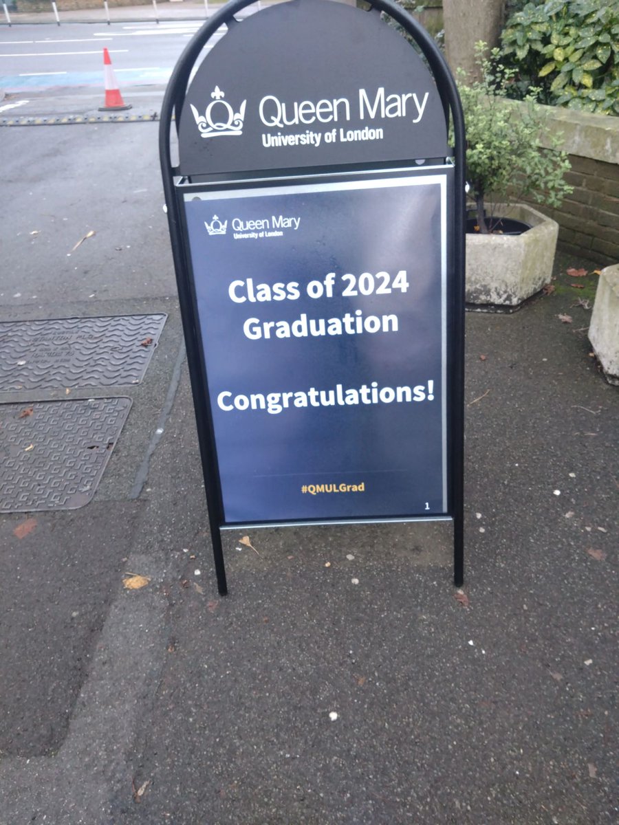 Congratulations to all
<a href="/QMneuroscience/">QM Neuroscience</a>
MSc graduates celebrating today
<a href="/blizard_inst/">Blizard Institute</a>