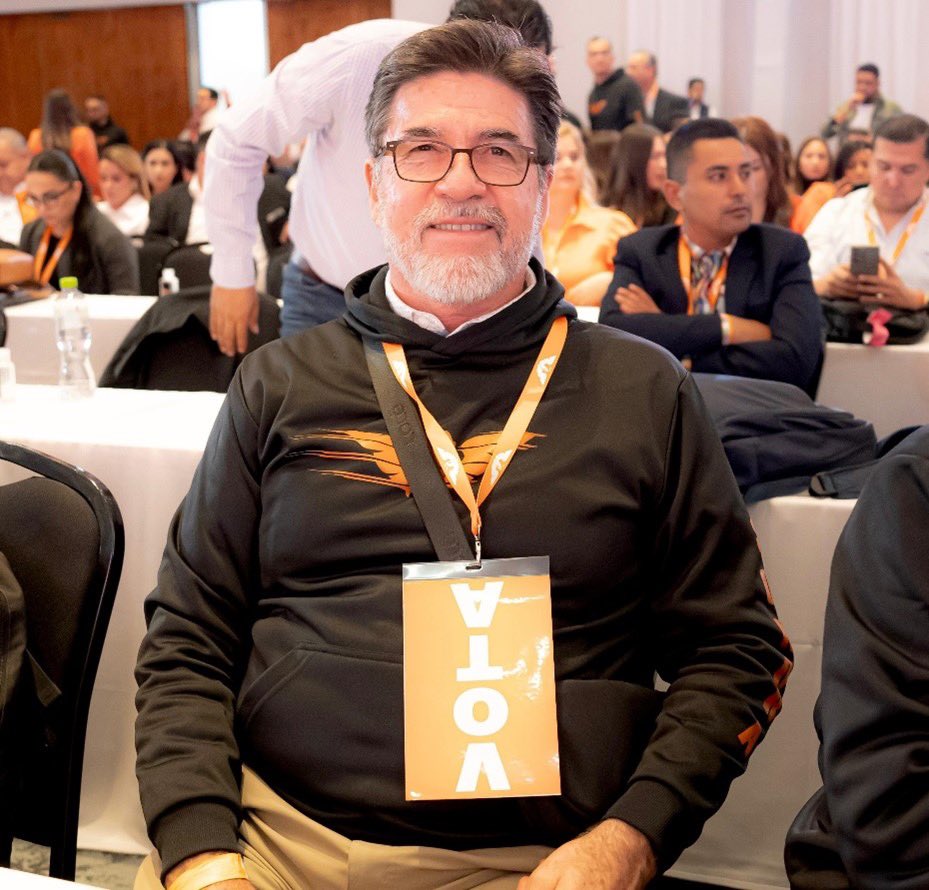 MovCiudadanoSon's tweet photo. El pasado 5 de diciembre Sonora fue parte de la Convención Nacional de Movimiento Ciudadano, agradecemos al equipo de Guaymas y Obregón por ser parte este gran equipo que está listo para pintar a nuestro estado Naranja. 🍊🙌 https://t.co/4BSG9R9BtS