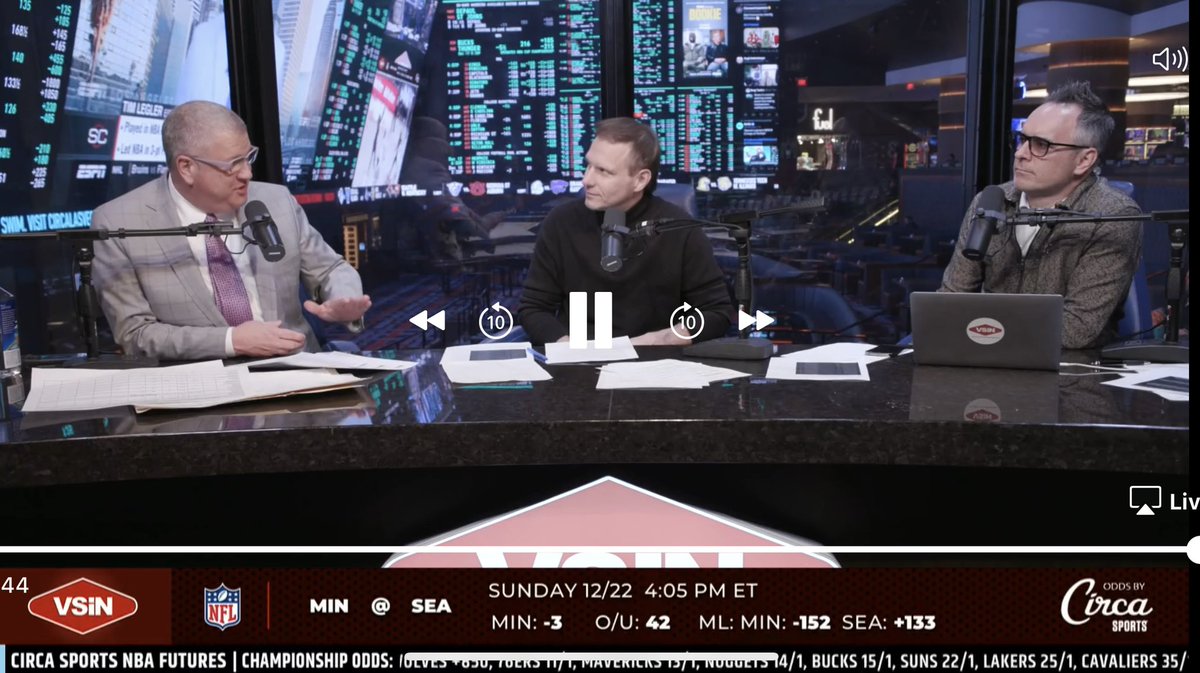 DRogmn's tweet photo. Another great segment!! @DerekJStevens  rocking the Purple tie??!  LETSGO! SKOL @paulyhoward  @MitchMossRadio https://t.co/asK8Bqxlvq